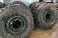 Mine-Protected-Vehicle-Tires-1